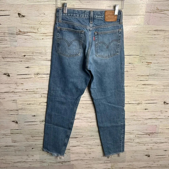 Levi’s wedgie size 25 blue denim high rise jeans - Picture 8 of 8